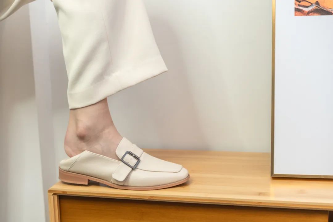 春夏女孩鞋子15-18岁潮款百搭,春夏鞋子男款2022款网红款