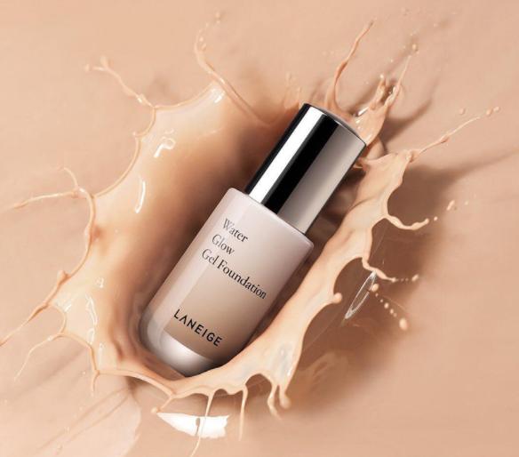 不同肤质适合的粉底安利，想要夏日不脱妆的进来种草啦！