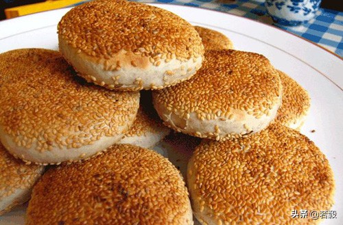 去哪里吃最有老北京味道的小吃,看看你喝过的老北京豆汁