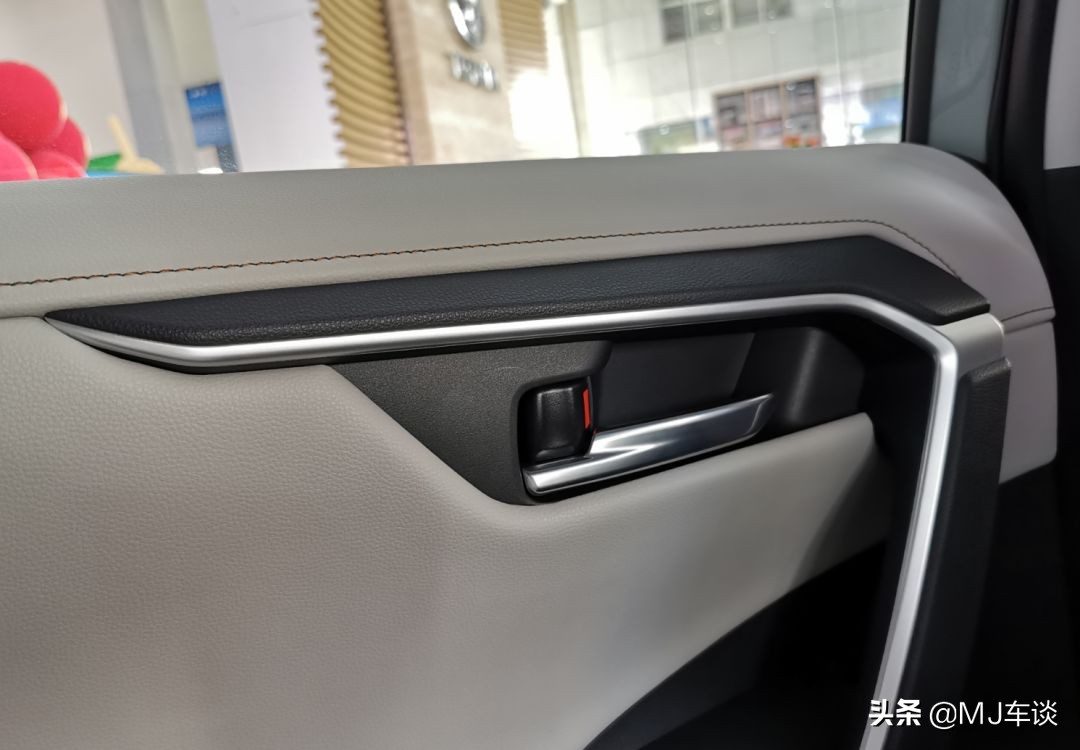 19款丰田rav4荣放功能键使用方法,丰田新rav4荣放连接carlife