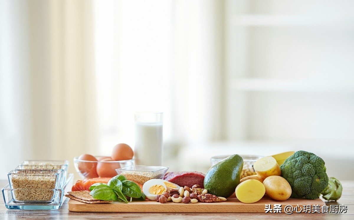 鸡精味精到底哪个危害大,鸡精味精哪个危害身体更大