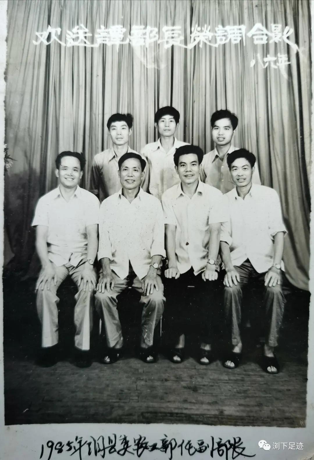 父亲的毕业证70年代,爸爸毕业证