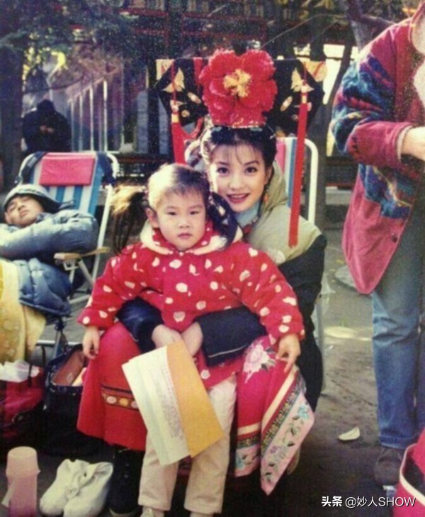 还珠剧组最全重聚泪崩了,还珠演员23年后今昔对比