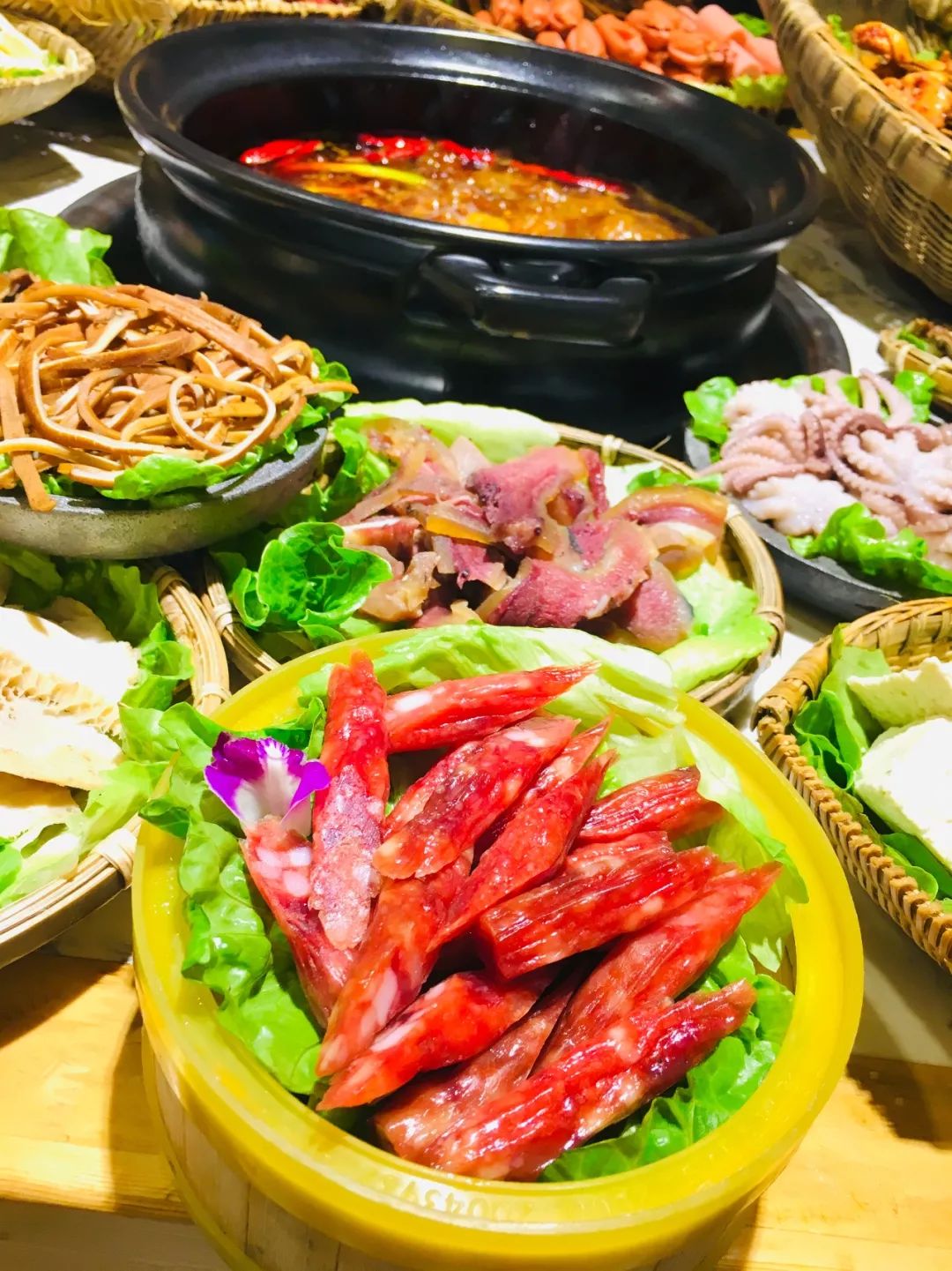 这家串串店人气爆棚,北京十大排队串串店