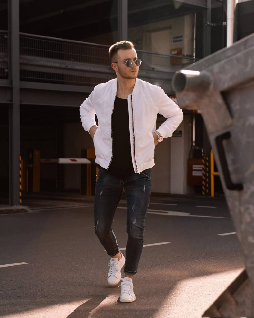 极简穿搭必备基础单品男,穿搭男生每日穿搭百搭内搭