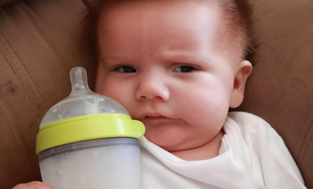 还有哪些冲奶粉的误区,冲奶粉的几大误区你犯了吗