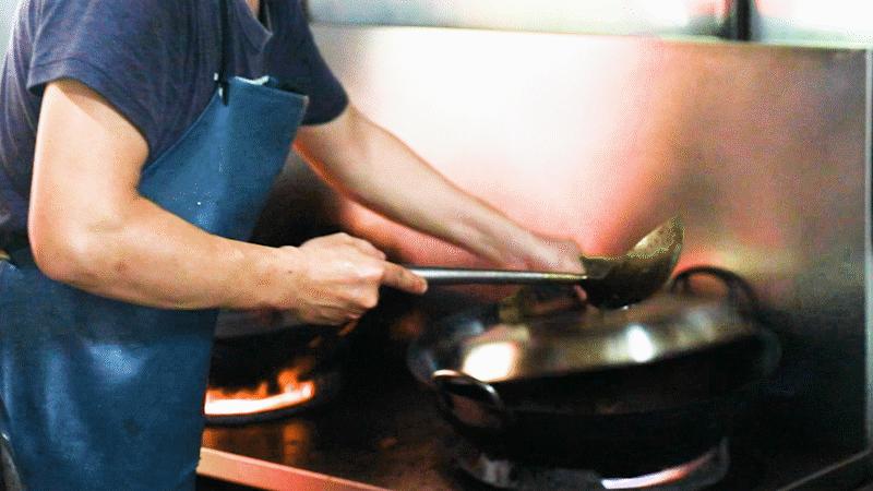 找到了！关门休息了十多天的柠檬鸭，被食客「逼着」营业