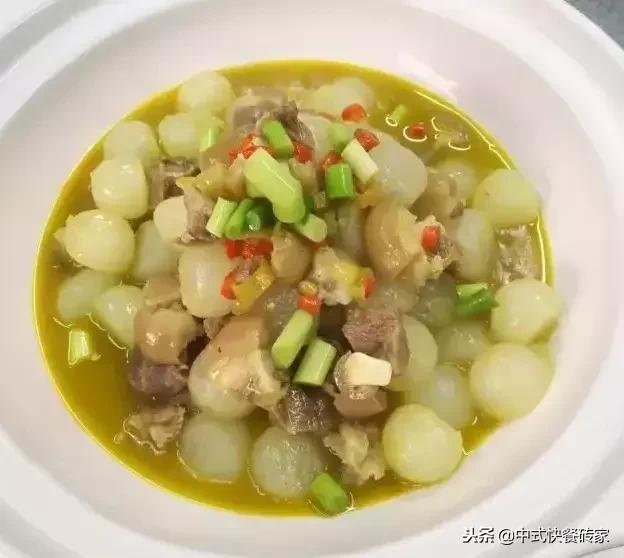 厨师教学美味猪蹄的简单做法,厨师长推荐元宝蹄