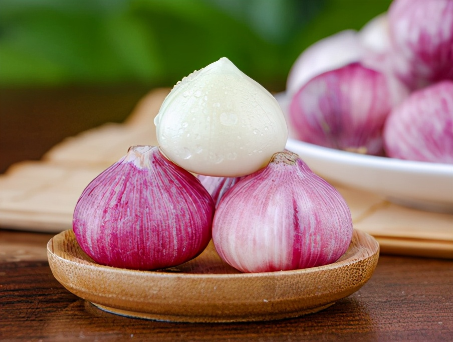 大蒜怎么炒营养最好,常吃大蒜杀菌又防癌