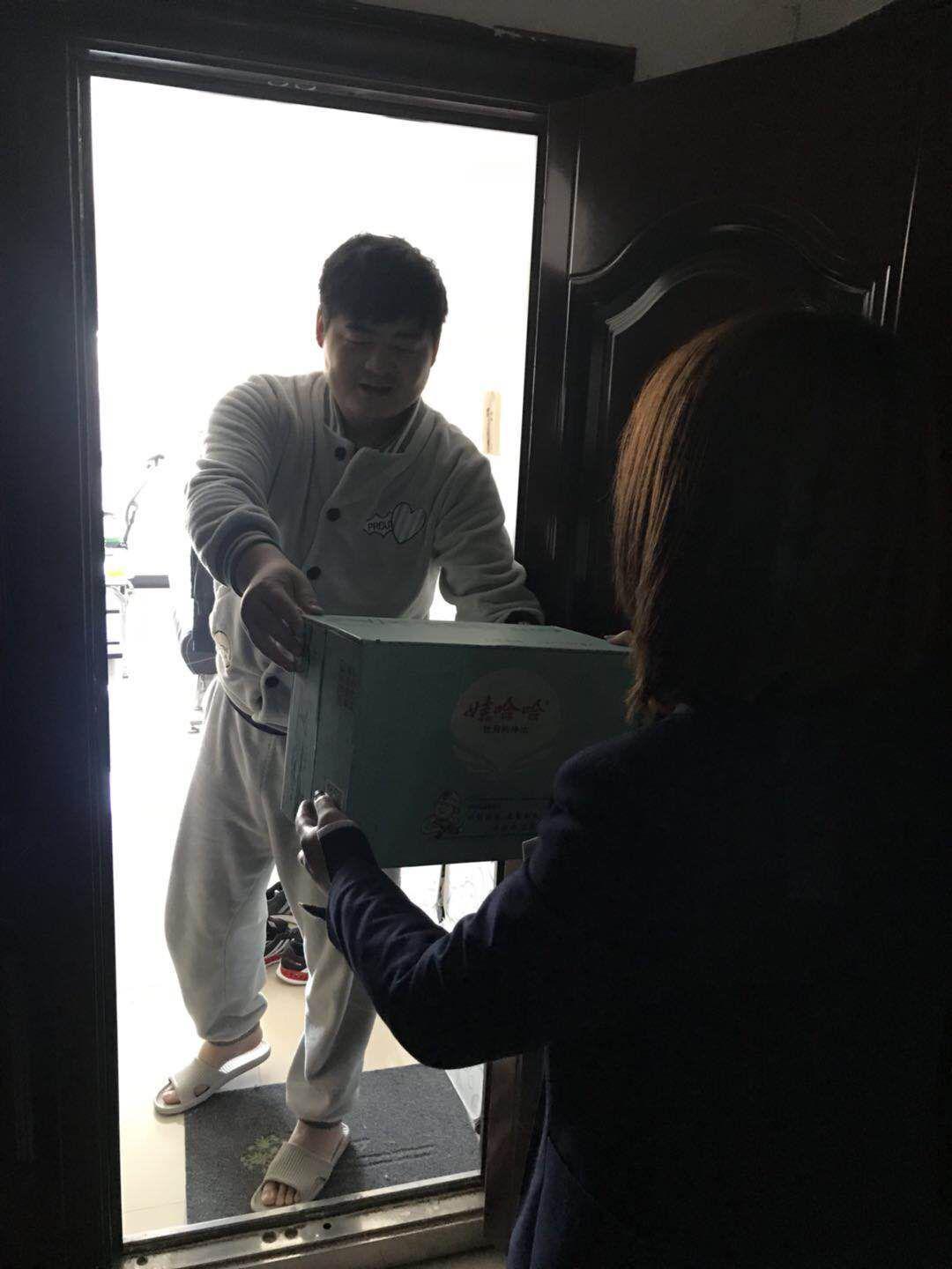 疫情防控安宁在行动,疫情第一线人员守护居民健康