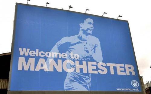 梅西本人对c罗的评价,评价c罗梅西的电视访谈