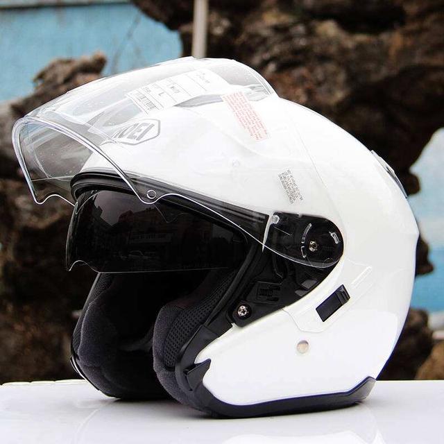 摩托车头盔选择揭面盔还是全盔好,摩托车头盔怎么选择合适