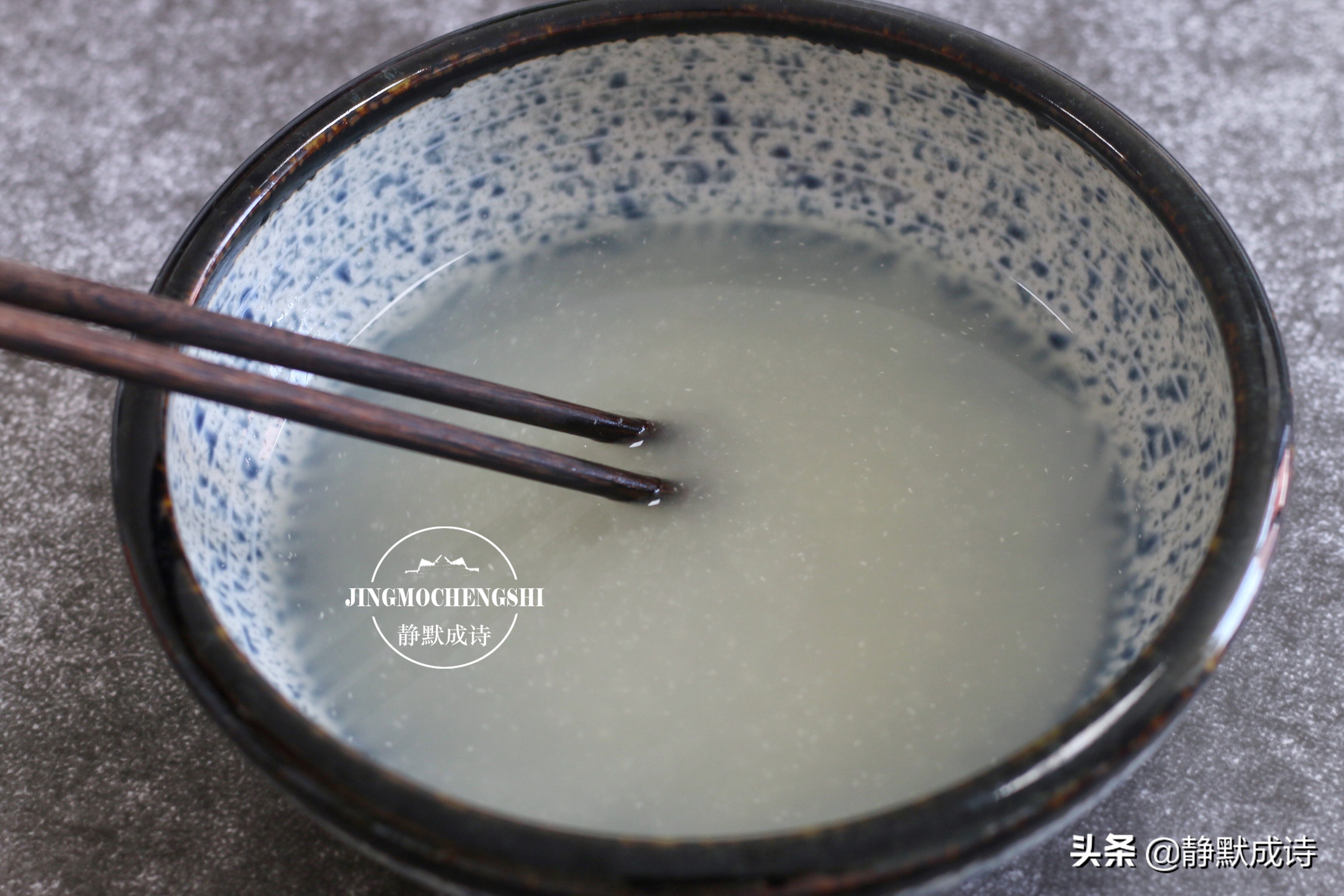软糯香甜的大米发糕做法,糯香甜米发糕的配方