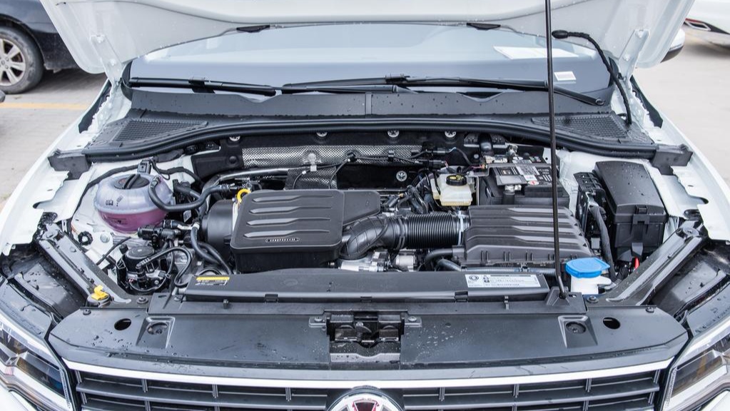 2020款新宝来手动时尚价格表,新宝来1.5自动时尚版落地价