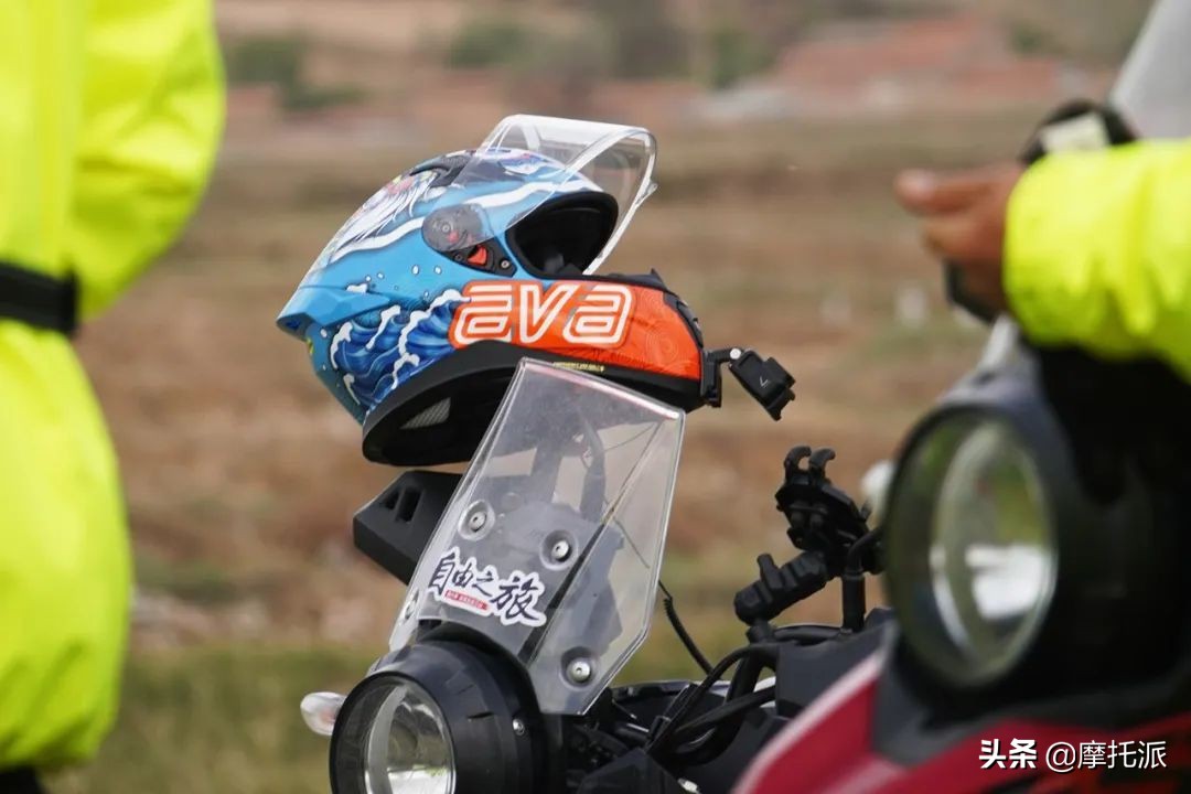 法士德816头盔国潮,国产高性价比四分之三头盔推荐