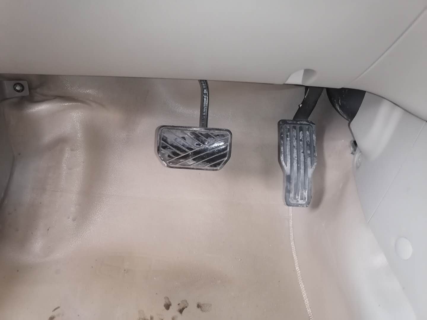 吉利帝豪设计亮点,吉利帝豪做工质量怎么样