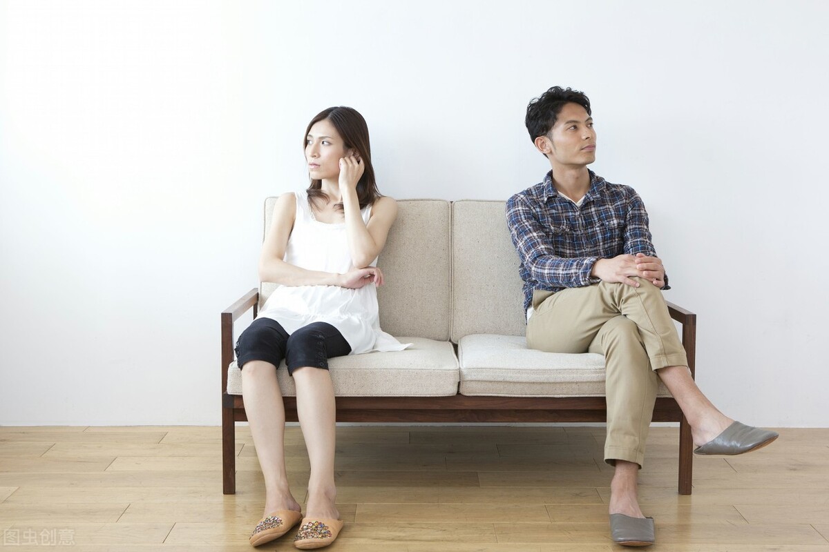 老公没钱该离婚吗,老公没钱我该离婚吗