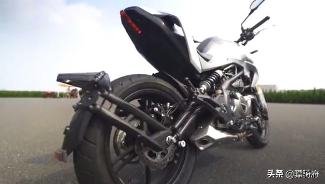 追300减重增配之后，与302S相比都有哪些进化和差异？