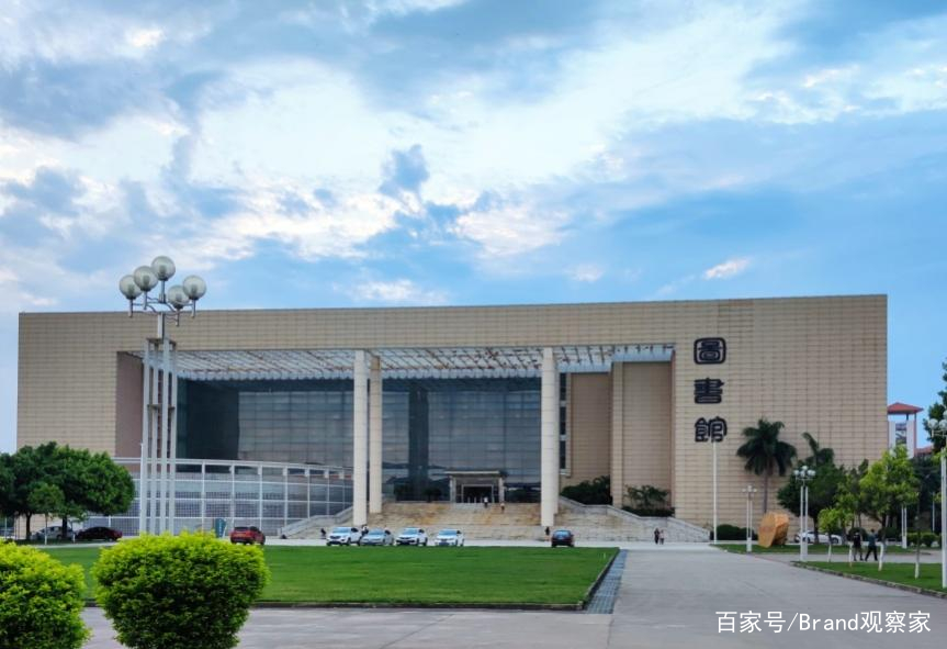 你不知道的广东财经大学，2021广东财经大学信息大数据一览图