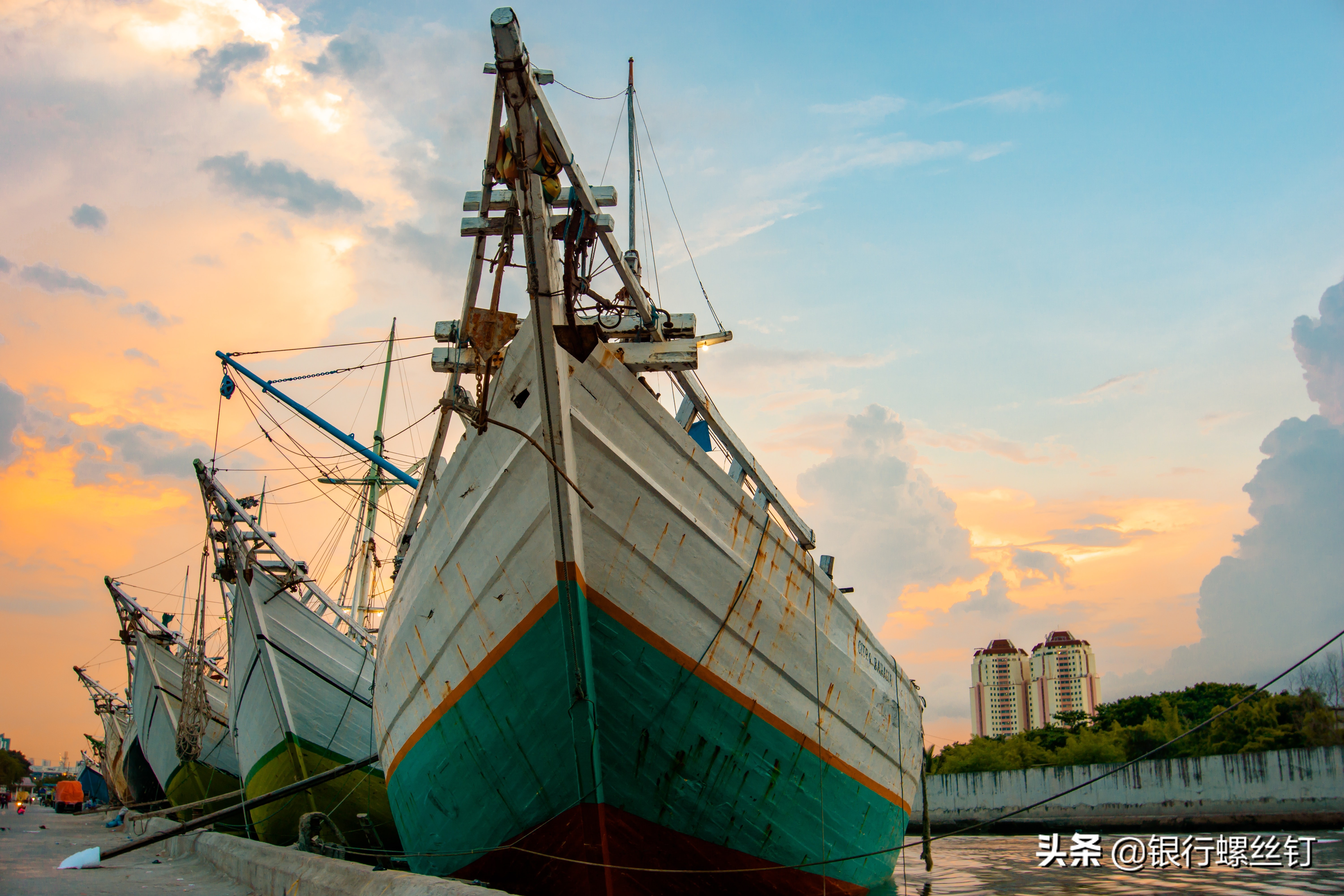 美股指数基金排行前十,美股指数基金交易时间