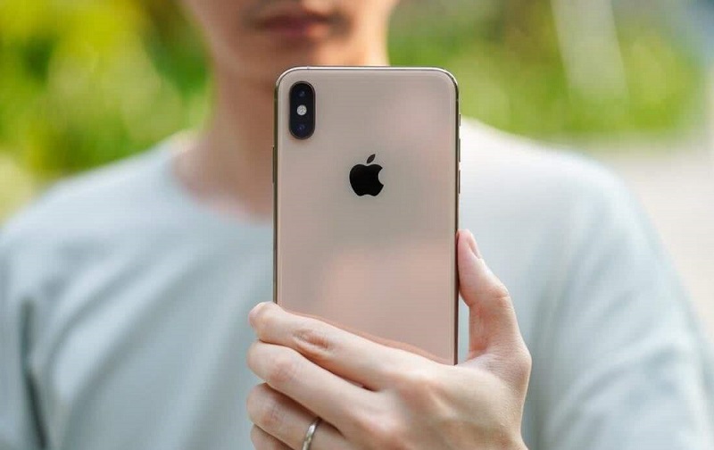 手机屏幕多大才合适，6.4寸真是黄金尺寸？屏幕并非越大越好