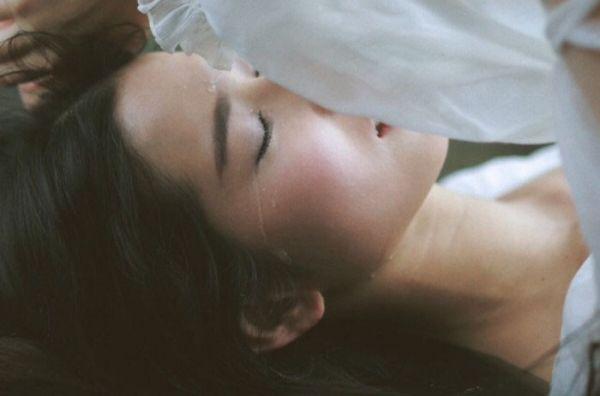 有个同性恋的丈夫该怎么办