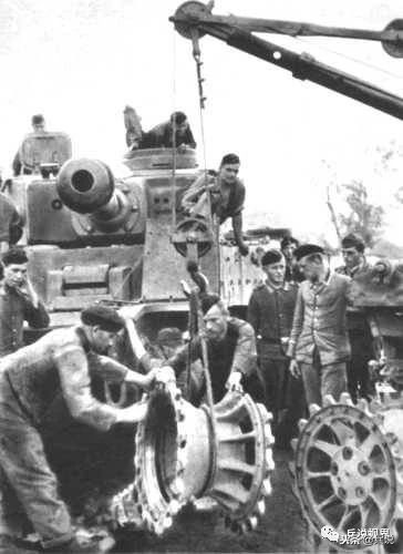 虎式坦克两大硬伤：除了机械故障多，还太贵造不起