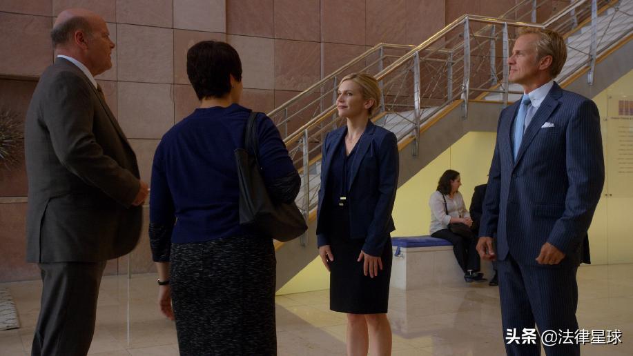 发生工伤公司需要安排人照顾吗,发生工伤公司给员工应有哪些赔偿