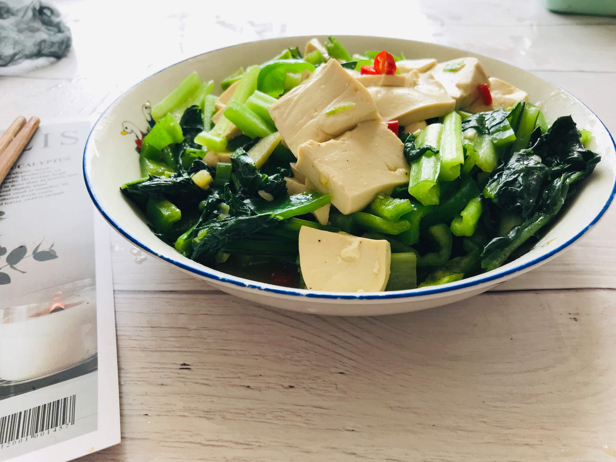 炒嫩豆腐正宗做法,豆腐太嫩一碰就碎怎么烧