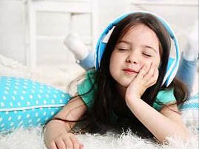 宝宝胃不和则卧不安怎么调理,小孩胃气上逆最简单的调理方法