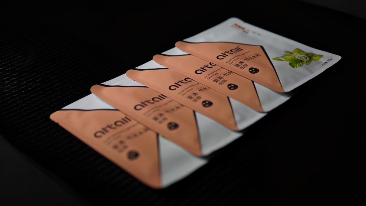 推荐一款美白保湿细腻的温和面膜,好用平价面膜推荐提亮淡斑