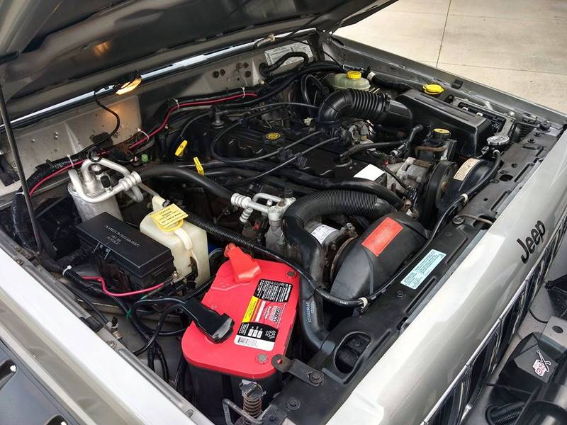 爆改的Jeep切诺基，太帅了！这气场一点也不输牧马人嘛