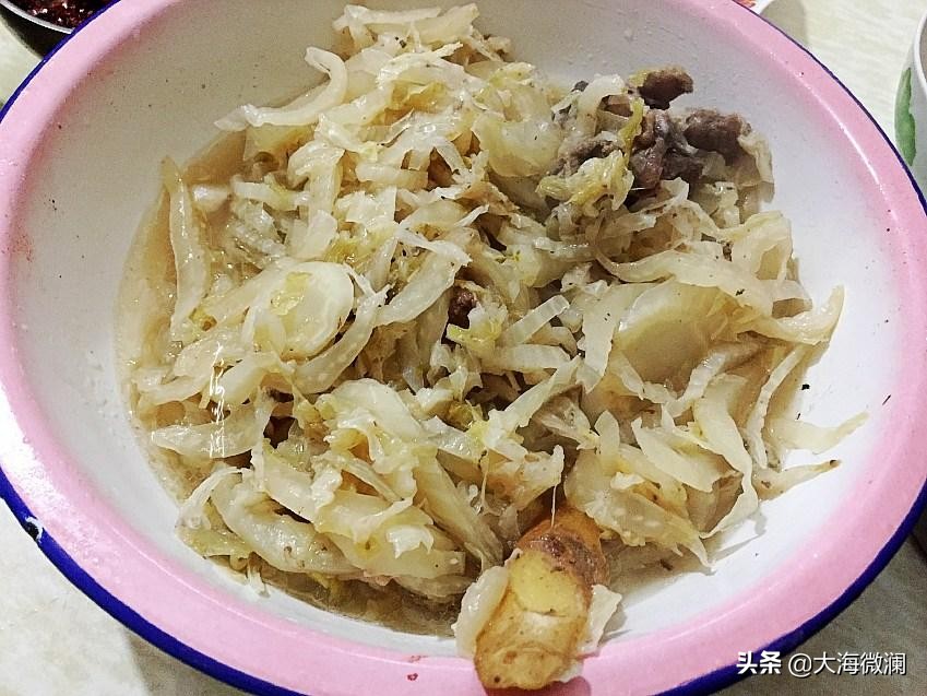 东北农村过年杀猪菜哪家做得最好,最正宗的东北农村杀猪菜