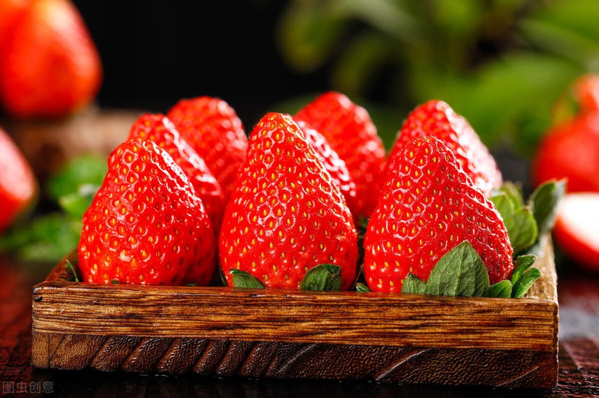 甜的反义词是什么两个字,甜的反义词是什么呀