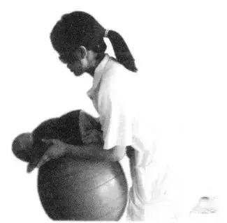 脑性瘫痪伴随的障碍,小脑中枢性瘫痪的训练方法