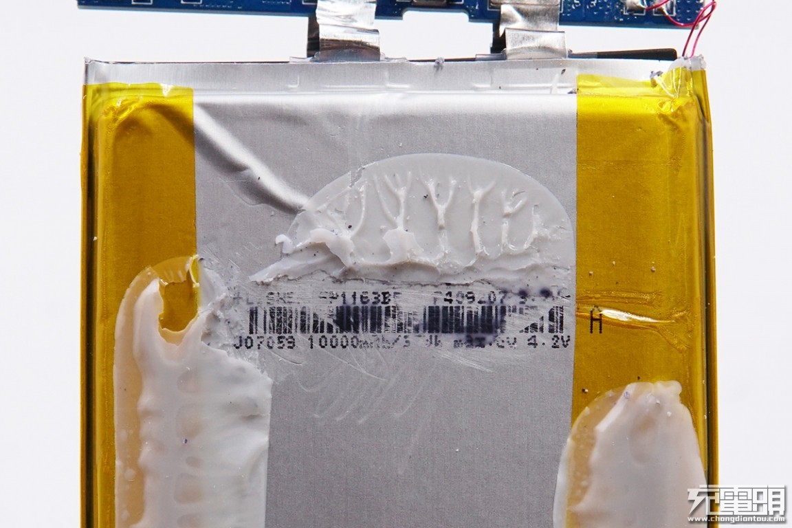 redmi红米充电宝20000毫安使用说明,拆解redmi67瓦快充