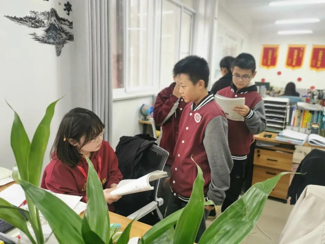 延安北大培文实验学校到底咋样,延安北大培文新区学校是省重点吗