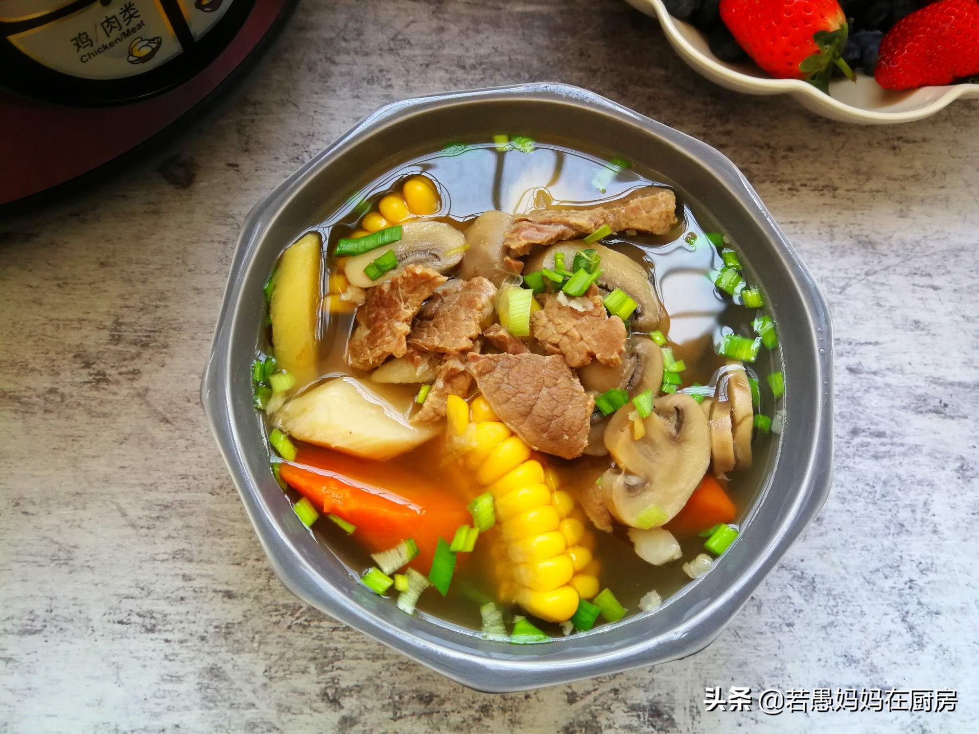 牛肉汤最好的做法视频,冬季牛肉汤怎么做好吃