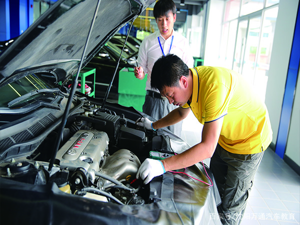 买二手车要关注看哪里,二手车购车检查知识