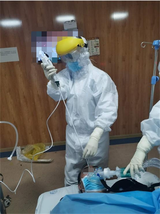 抗疫一线青年医护人员,不是护士医生可以支援武汉吗