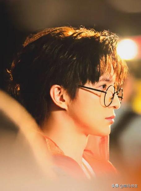 薛之谦歌曲从认识到恋爱到分手,薛之谦6首歌六种感情