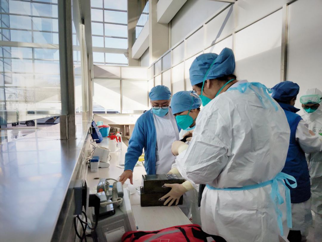 疫情防控重担在肩,投身于荣耀且伟大的防疫工作