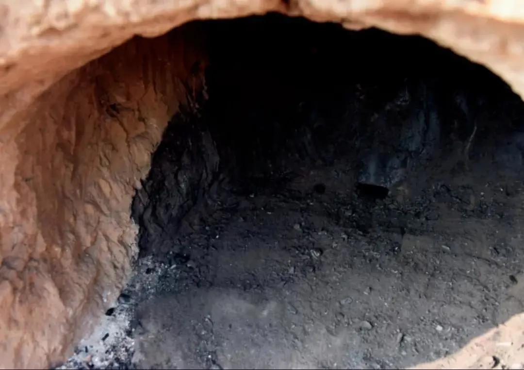 古老烧木炭窑的结构,古代木炭窑