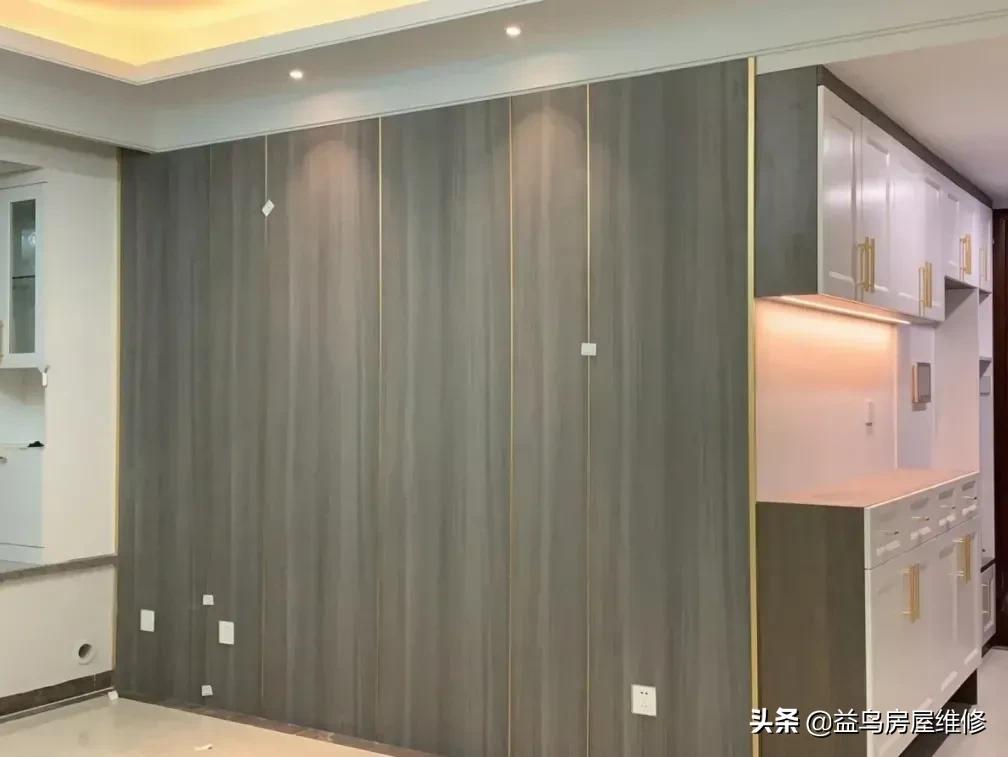 墙面材料有问题,乳胶漆墙面修复要怎样打砂皮