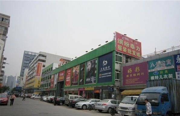 深圳南油批发市场拿货什么价位,深圳南油服装批发市场价格贵吗