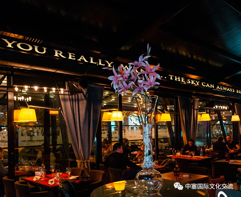 贝尔格莱德老街区饮食,在贝尔格莱德吃北京烤鸭