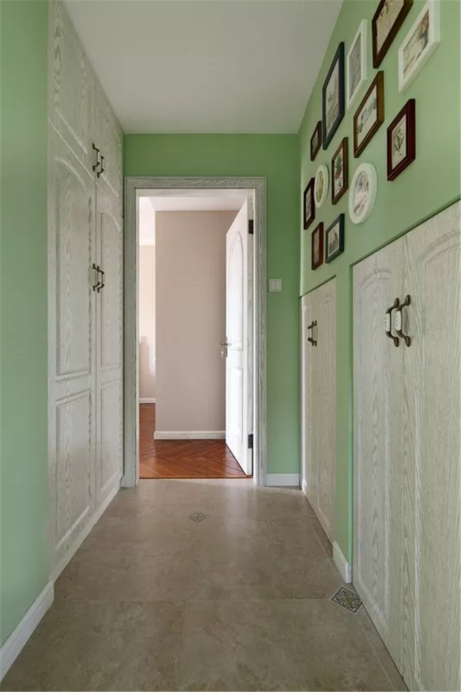 走廊太浪费空间了怎么利用,走廊怎么合理利用