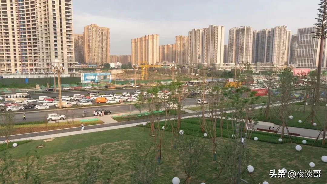 天府大道北延线有红绿灯吗,天府大道北延线改造后有红绿灯吗