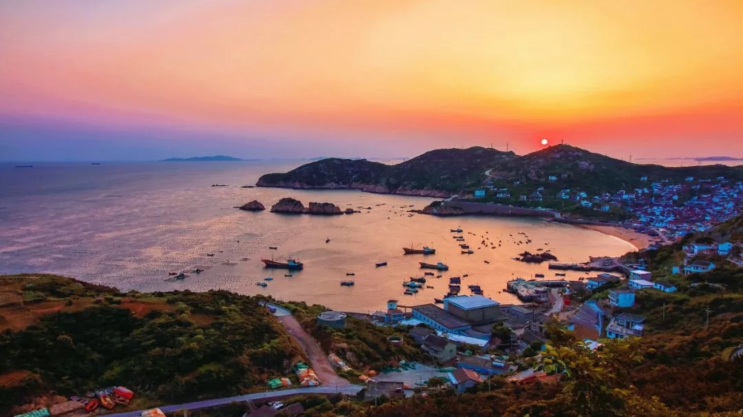 浙江最美山顶露营地,浙江缙云周边露营地推荐