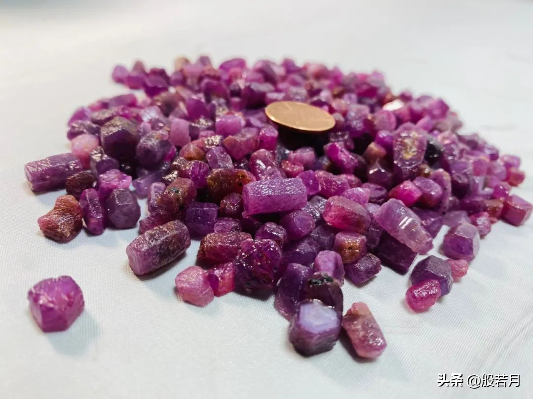 阿富汗的稀有宝石,阿富汗的宝石是什么